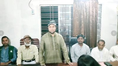 মঞ্জুর আলমের ঝিকরগাছা প্রেসক্লাব পরিদর্শন 