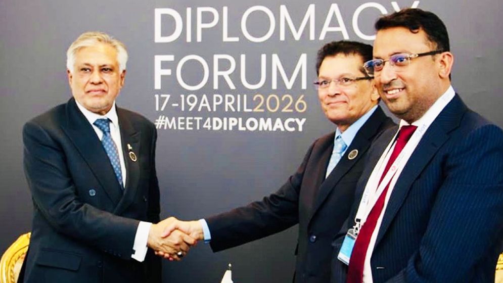 তুরস্কে বাংলাদেশ-পাকিস্তান পররাষ্ট্রমন্ত্রী পর্যায়ের বৈঠক