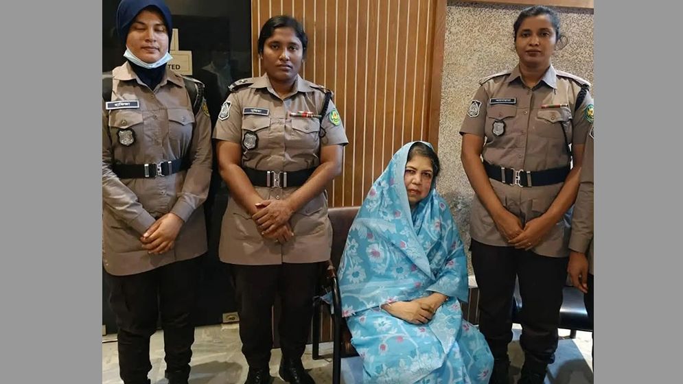 গ্রেপ্তার সাবেক স্পিকার শিরীন শারমিনকে দুপুরে আদালতে তোলা হবে 