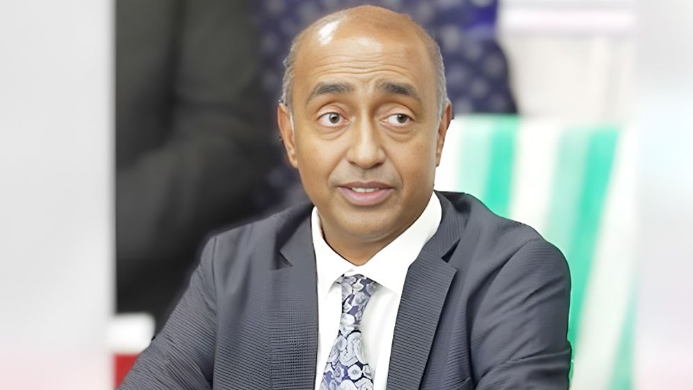 তেল কালোবাজারিদের বিরুদ্ধে সর্বোচ্চ শাস্তির ইঙ্গিত আইনমন্ত্রীর