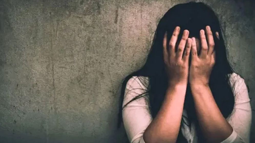 অফিসে ডেকে নারীকে ধর্ষণের অভিযোগ, প্রাণিসম্পদ কর্মকর্তা গ্রেপ্তার 