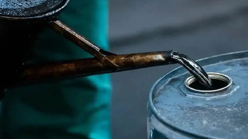 চলতি মাসেই ভারত ২৫ হাজার টন ডিজেল আসছে 