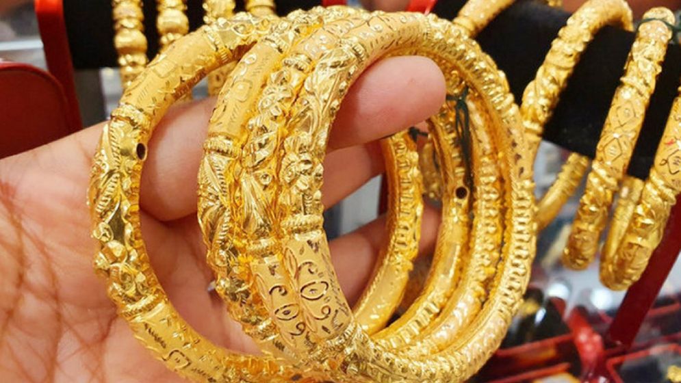 আজ দেশের বাজারে যে দরে বিক্রি হচ্ছে স্বর্ণ