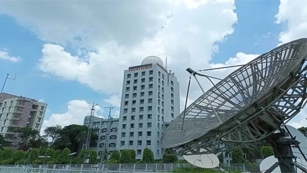 আজ যেমন থাকবে ঢাকার আকাশ