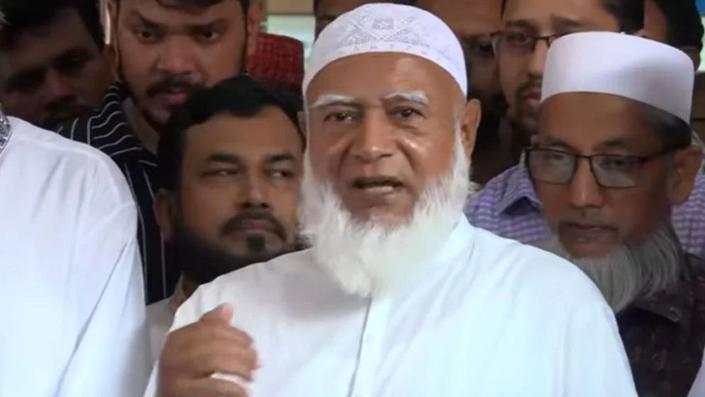 ‘রোম পুড়লে আমরা নিরো হয়ে বাঁশি বাজাবো না’  
