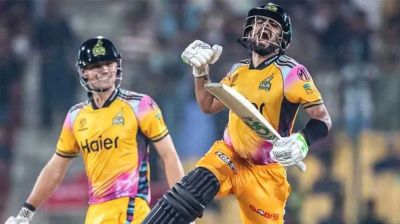 অধিনায়ক হিসেবে টি-টোয়েন্টিতে যে রেকর্ড শুধুই বাবরের