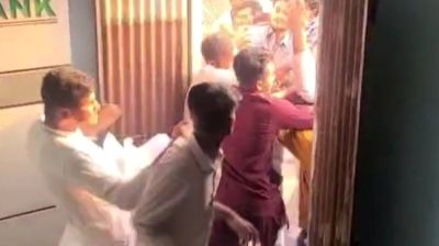 এনসিপির কার্যালয় উদ্বোধন অনুষ্ঠানে দুই পক্ষের মারামারি  