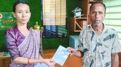 জ্বালানী সংগ্রহে ৩’শ কৃষকের হাতে ফুয়েল কার্ড