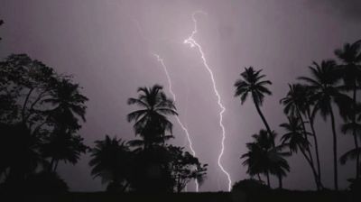 চুয়াডাঙ্গায় বজ্রপাতে স্কুলছাত্রসহ দুইজনের মৃত্যু