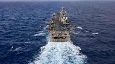 অবরোধ না তুললে হরমুজ প্রণালি বন্ধের হুঁশিয়ারি ইরানের