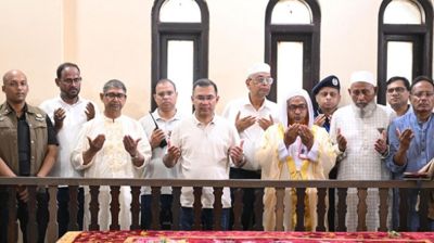 ভাসানীর কবর জিয়ারত করলেন প্রধানমন্ত্রী