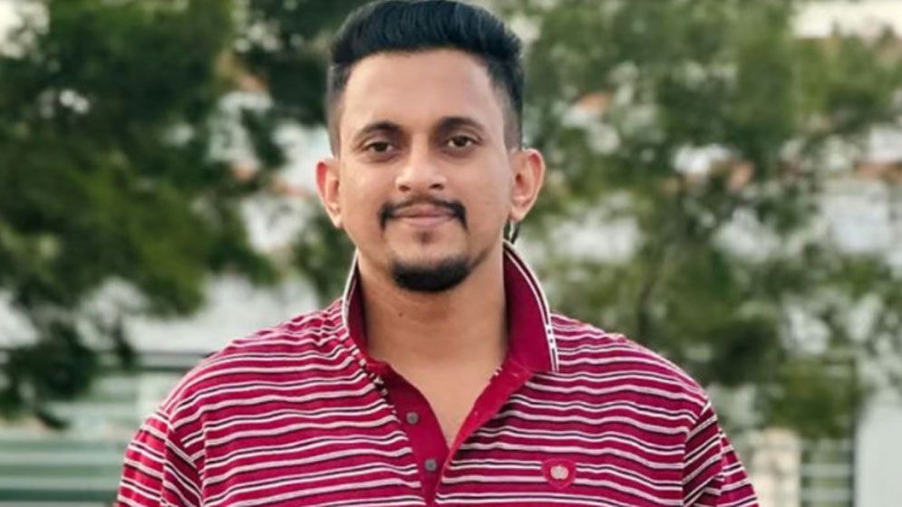 এনসিপি নেতার ওপর ডিম নিক্ষেপ-হামলা, ভিডিও ভাইরাল 