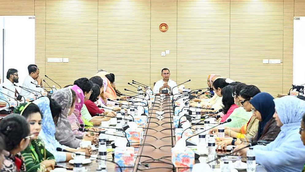 ধর্মের অপব্যাখ্যায় বিভ্রান্তি রোধে নারী এমপিদের প্রধানমন্ত্রীর নির্দেশনা