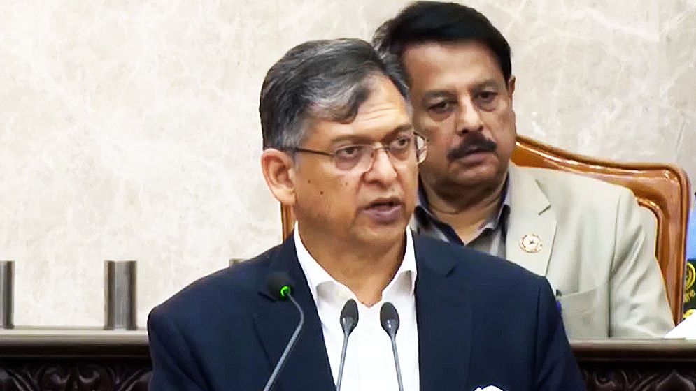 ‘সরকার পুলিশ বাহিনীতে দুর্নীতিকে প্রশ্রয় দেবে না’
