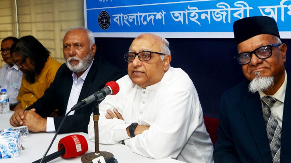 ‘ব্যবসায়ীরা সংসদ সদস্য হয়ে শুধু নিজেদের স্বার্থই দেখে’