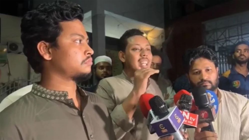 নতুন কমিটি ঘোষণার পরই গণপদত্যাগের ডাক এনসিপির 