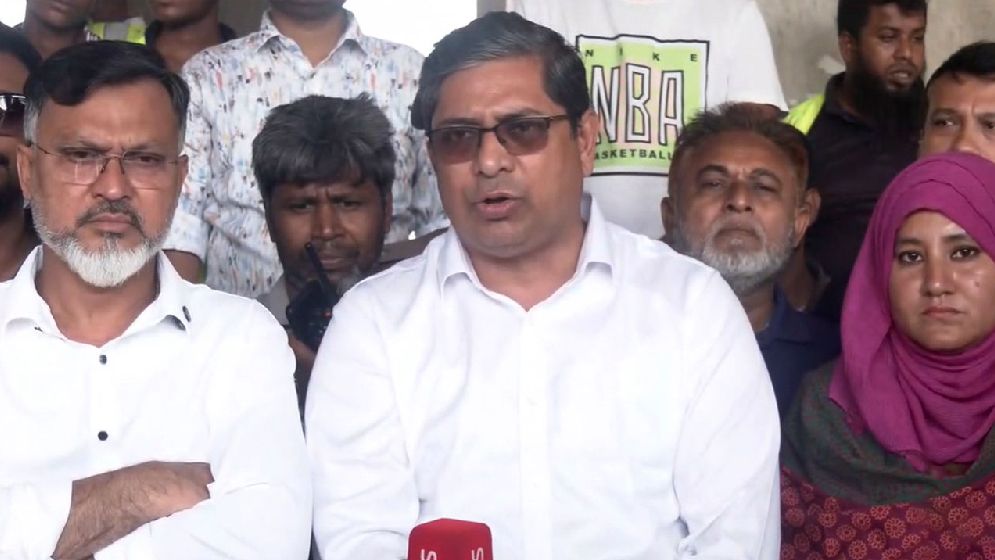 বৃষ্টির কারণেই মেট্রো স্টেশনে পশু: প্রতিমন্ত্রী