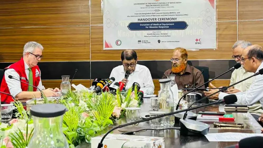 ঈদে ডাক্তার-নার্সদের ছুটি বাতিল করলো সরকার