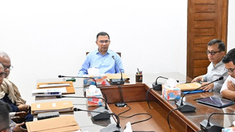 বিনিয়োগ আকর্ষণে প্রকল্প অনুমোদন সহজ করতে প্রধানমন্ত্রীর নির্দেশ