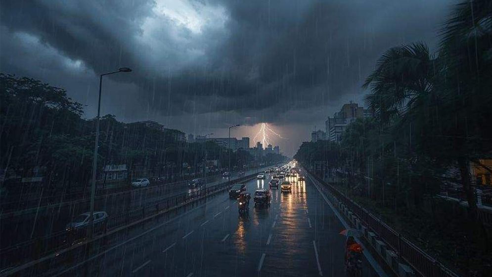 দুপুরের মধ্যে ঢাকাসহ ১৮ অঞ্চলে বজ্রসহ বৃষ্টির  আভাস