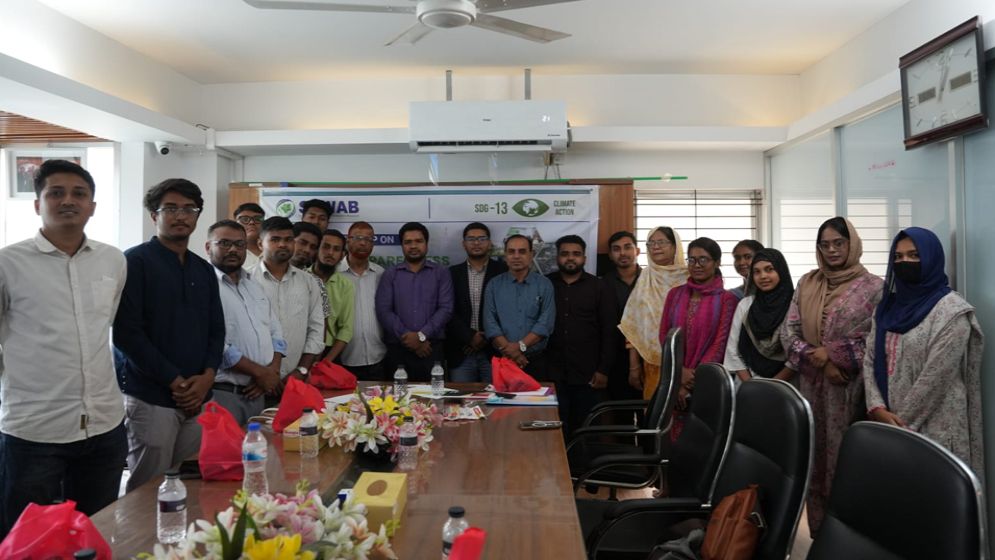 জলবায়ু সংকট মোকাবিলায় তরুণদের সম্পৃক্ততার আহ্বান