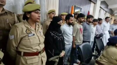 প্রেমিককে দিয়ে নিজ বাড়িতে ডাকাতি তরুণীর