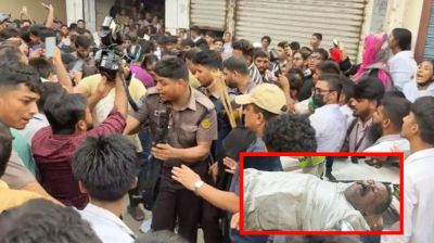 ছাত্রীর আত্মহত্যার ঘটনায় বিক্ষোভ, স্কুলের চেয়ারম্যানকে মারধর