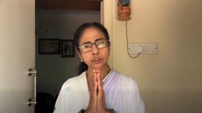 ভোট গণনায় উত্তাপ, মমতার জরুরি বার্তা