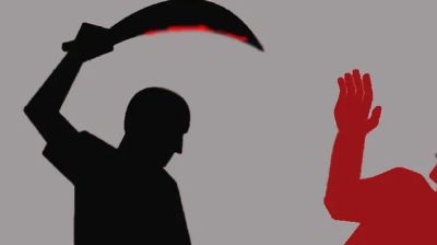 স্ত্রীকে কুপিয়ে হত্যা, স্বামী আটক