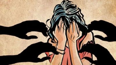 টাকার প্রলোভন দেখিয়ে স্কুল ছাত্রীকে ধর্ষণ