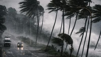 দুপুরের মধ্যে ৩ অঞ্চলে বৃষ্টির শঙ্কা, নদীবন্দরে সতর্কতা জারি 