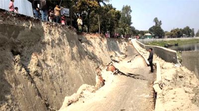 প্রতিমন্ত্রী করলেন বরখাস্ত, প্রধান নির্বাহী দিলেন যোগদানের আদেশ