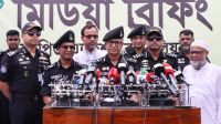 কুরবানির পশু ব্যবসায়ীদের নিরাপত্তায় তৎপর র‌্যাব