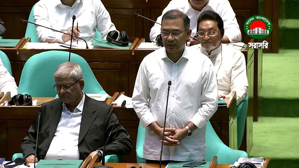 ‘মালয়েশিয়া ও চীন সফরে দেশের মানুষের স্বার্থ রক্ষার চেষ্টা করেছি’