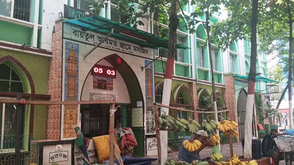রাজধানীতে দুর্বৃত্তদের গুলিতে দুই ব্যক্তি আহত