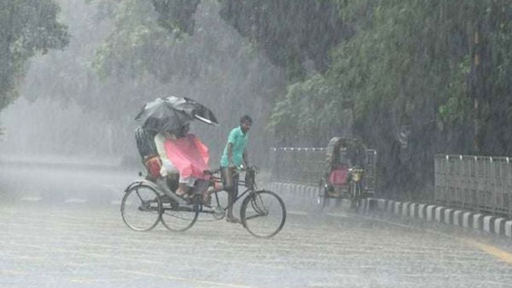 আগামী ২৪ ঘণ্টায় যেসব অঞ্চলে ভারি বৃষ্টি হতে পারে