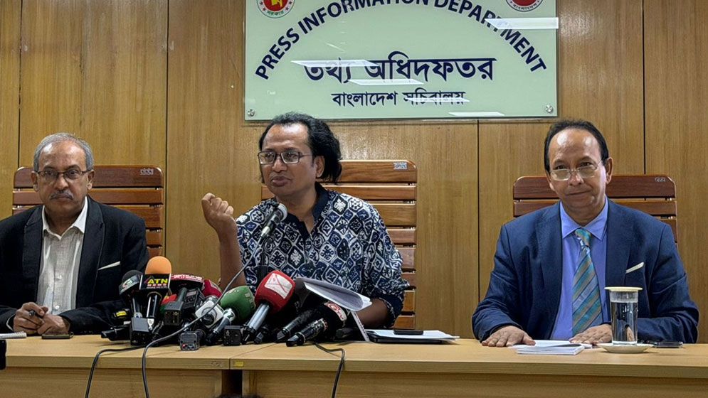 স্থানীয় সরকার নির্বাচন নিয়ে যা জানালেন উপদেষ্টা ডা. জাহেদ  