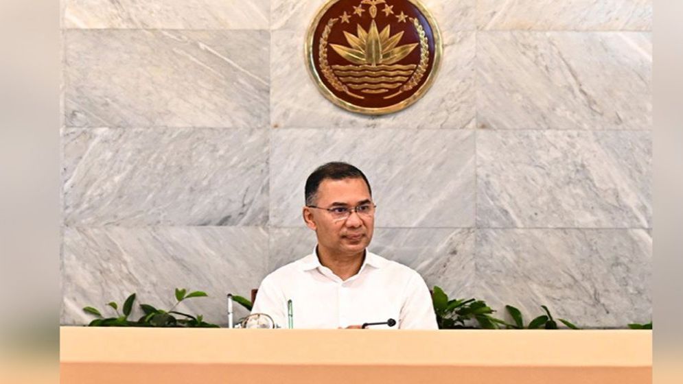 বন্ধ কারখানা চালুতে বিনিয়োগকারীদের পাশে থাকবে সরকার