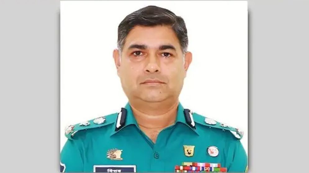 ডিআইজি বিপ্লব তালুকদার সাময়িক বরখাস্ত