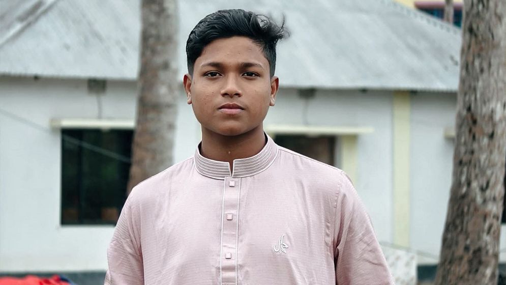 মাদকের বিরোধে স্কুলছাত্রকে কুপিয়ে হত্যা, একজন আটক