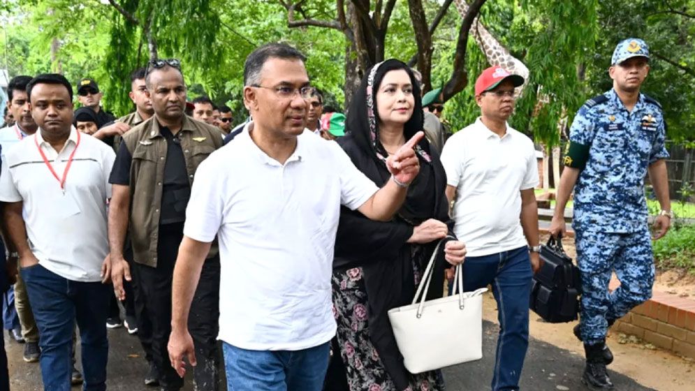 ডুলাহাজারার সাফারি পার্কে পৌঁছেছেন প্রধানমন্ত্রী
