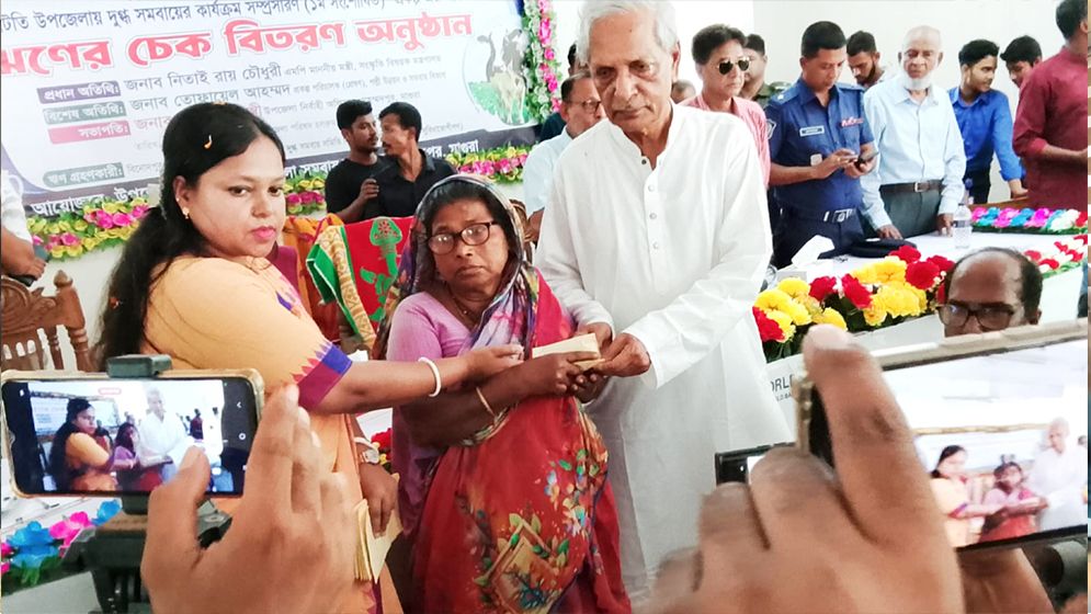 ধর্ম-বর্ণ-গোত্র বুঝি না, সবাইকে নিয়ে দেশ গড়তে চাই