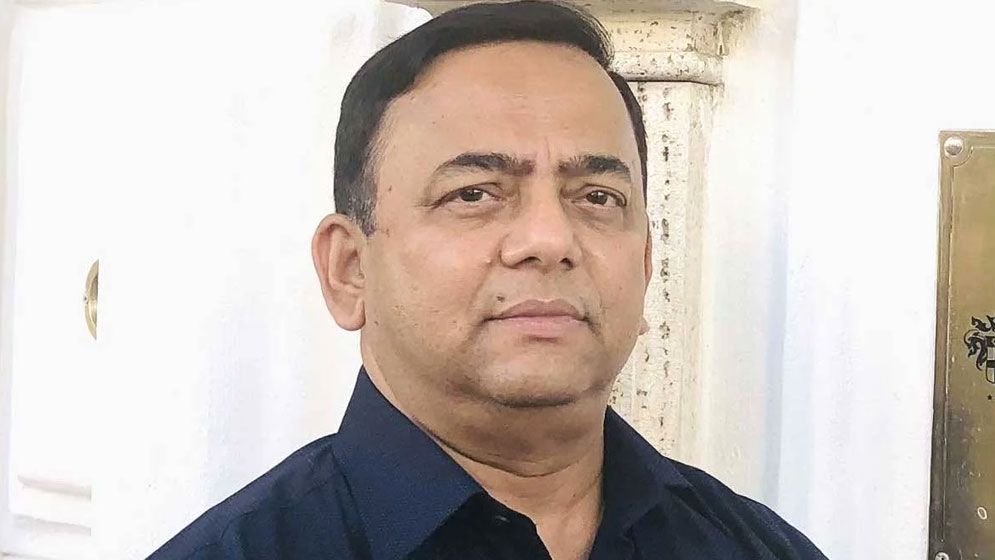 সাবেক আইজিপি বেনজীর আহমেদ দুবাইয়ে গ্রেপ্তার  