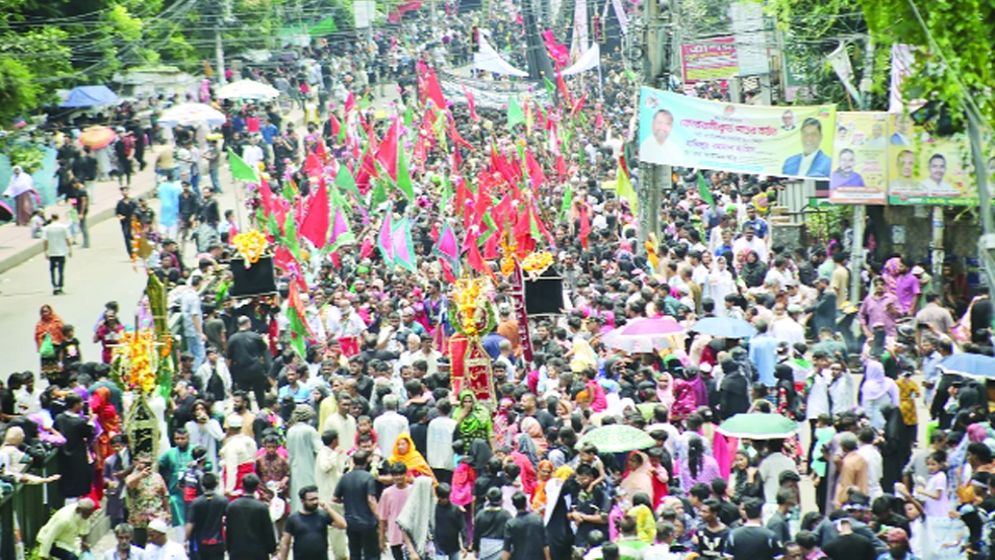 যথাযোগ্য ধর্মীয় মর্যাদায় আশুরা পালিত