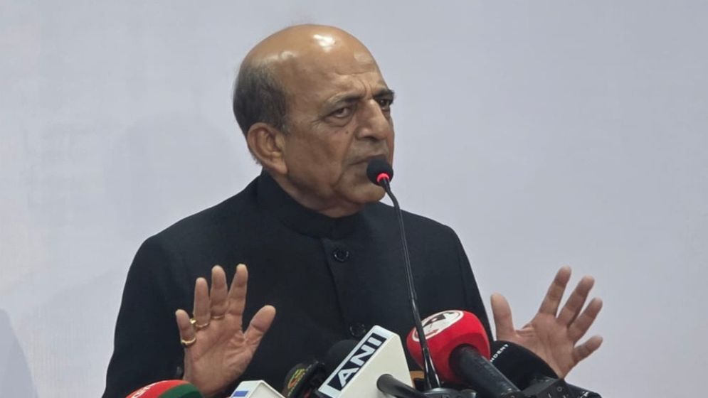 বাংলাদেশিদের জন্য ভারতীয় ট্যুরিস্ট ভিসা চালু যেদিন থেকে