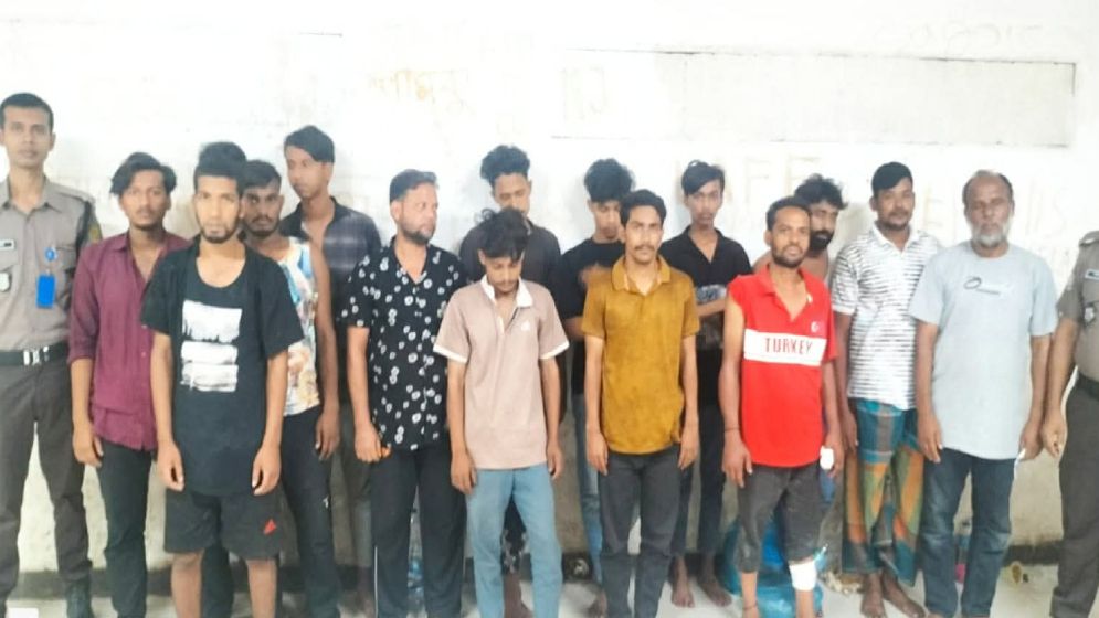 তেজগাঁওয়ে বিশেষ অভিযানে ৪৭ জন গ্রেপ্তার