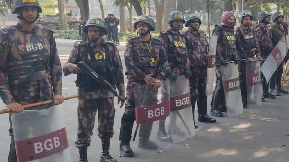 বিএনপির দু’গ্রুপের পাল্টাপাল্টি সমাবেশে ১৪৪ ধারা জারি