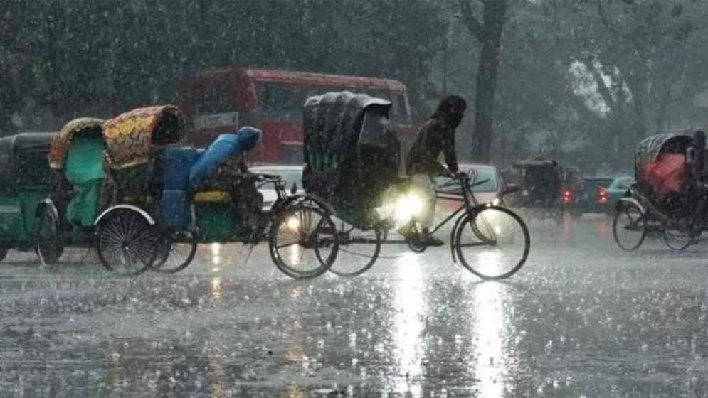 ১১ জেলায় ঝড়বৃষ্টির আভাস, কমতে পারে তাপপ্রবাহ