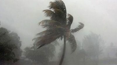 রাতে ঢাকাসহ ১৫ জেলায় ৬০ কিমি বেগে বজ্রবৃষ্টির শঙ্কা