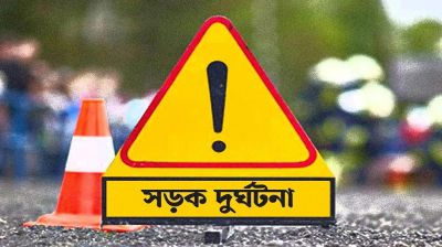 সরাইলে যাত্রীবাহী বাস খাদে, নিহত ৪  